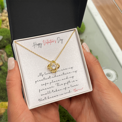 My Forever Love Knot Necklace – A Gift of Endless Devotion